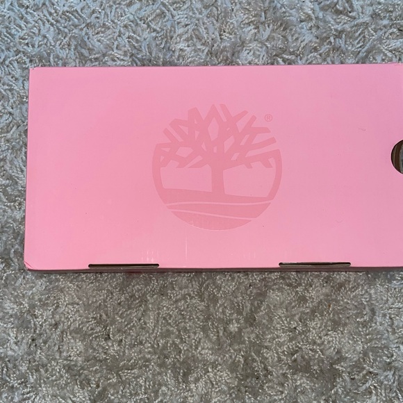 Toddler Timberland Boots - Picture 2 of 5